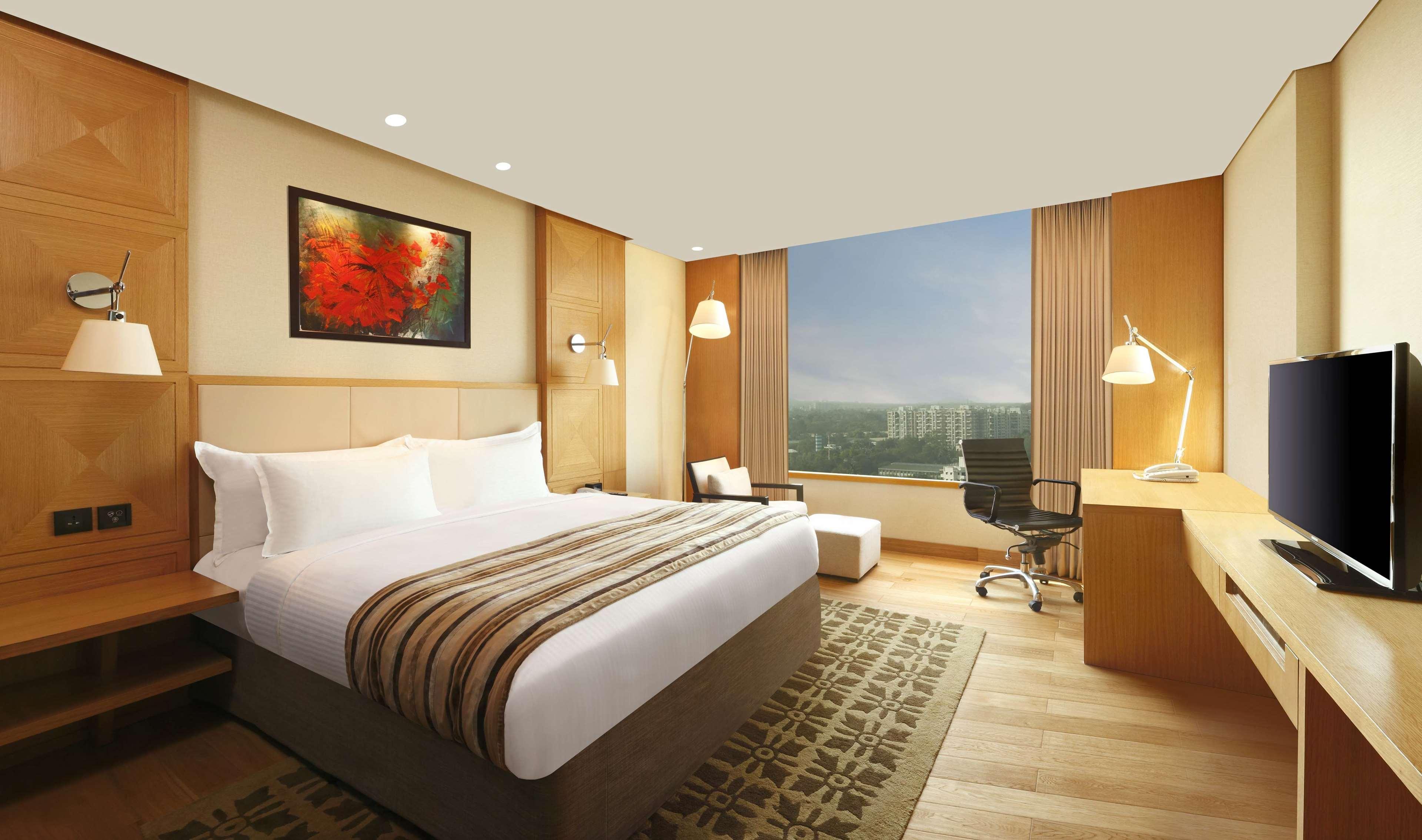 Doubletree By Hilton-Pune Chinchwad Pimpri-Chinchwad Bagian luar foto