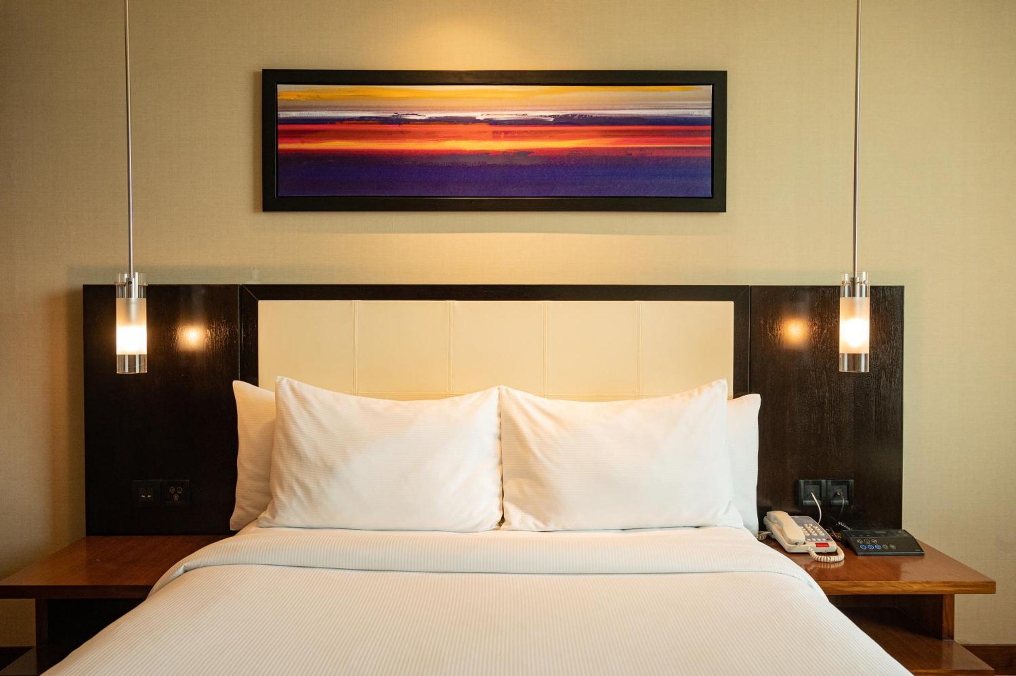 Doubletree By Hilton-Pune Chinchwad Pimpri-Chinchwad Bagian luar foto