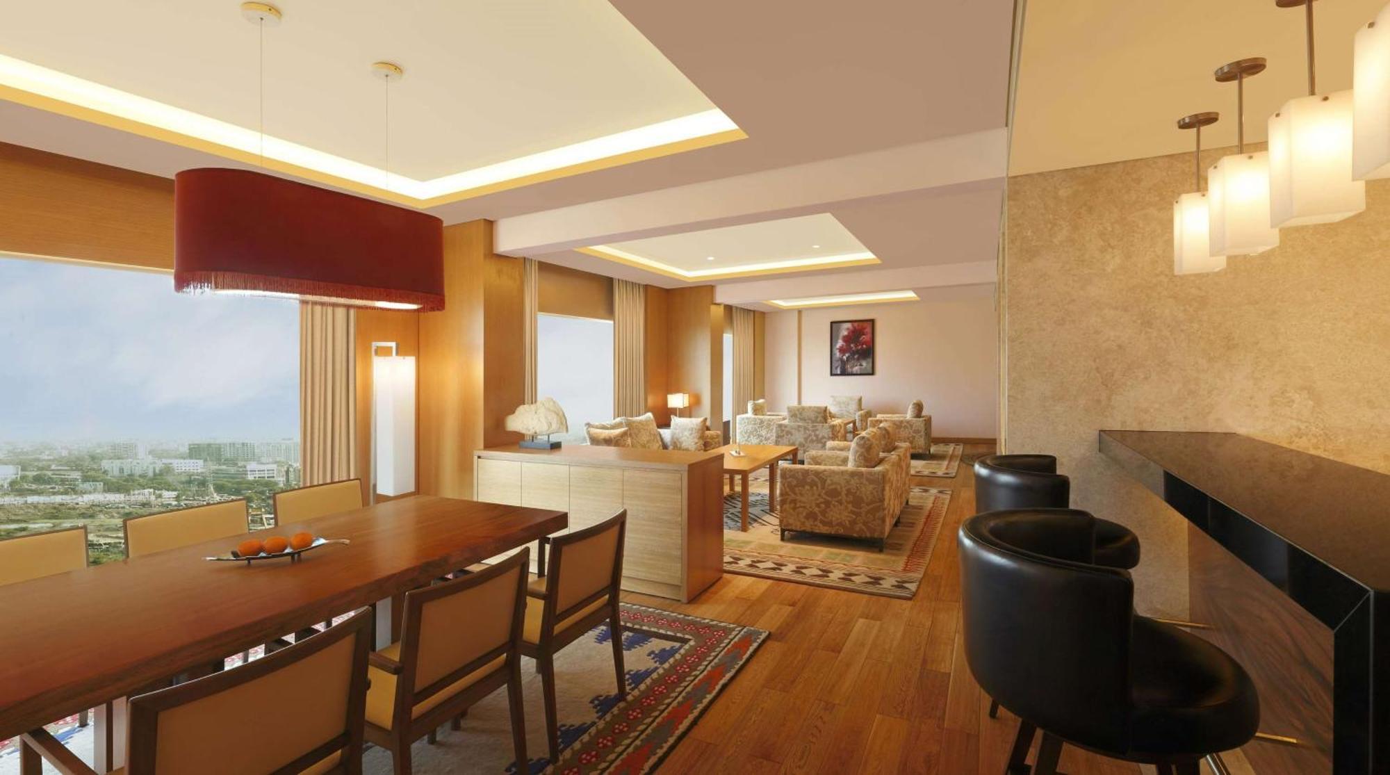 Doubletree By Hilton-Pune Chinchwad Pimpri-Chinchwad Bagian luar foto
