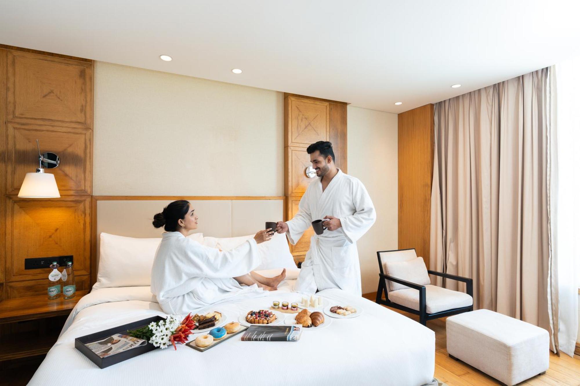 Doubletree By Hilton-Pune Chinchwad Pimpri-Chinchwad Bagian luar foto